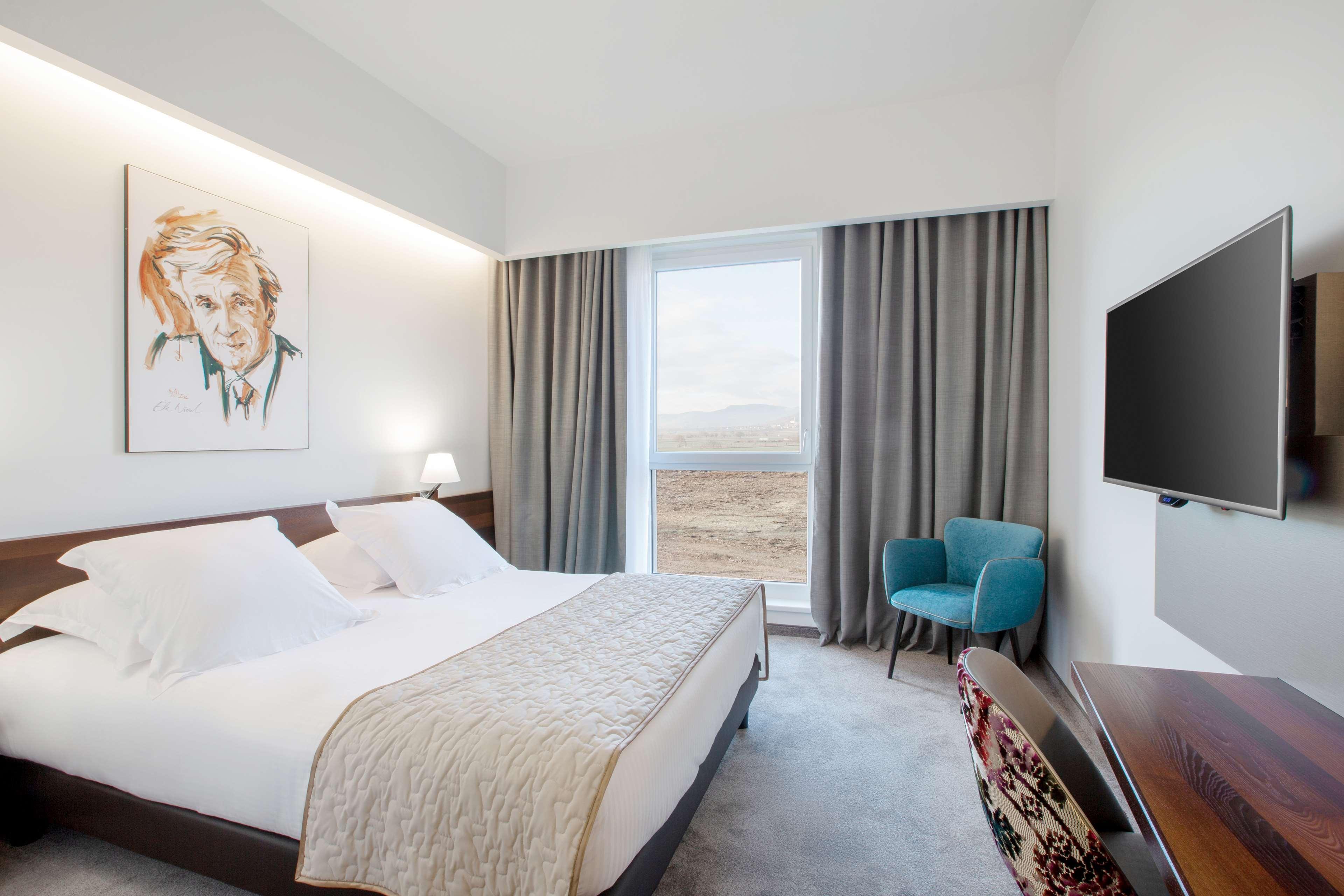 Best Western Plus Hotel & Restaurant Les Humanistes Colmar Nord セレスタ エクステリア 写真